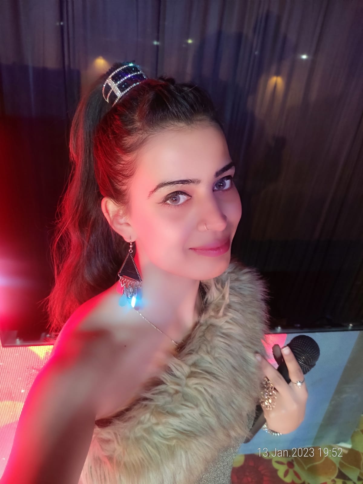  live singer for corporate events in Gurgaon